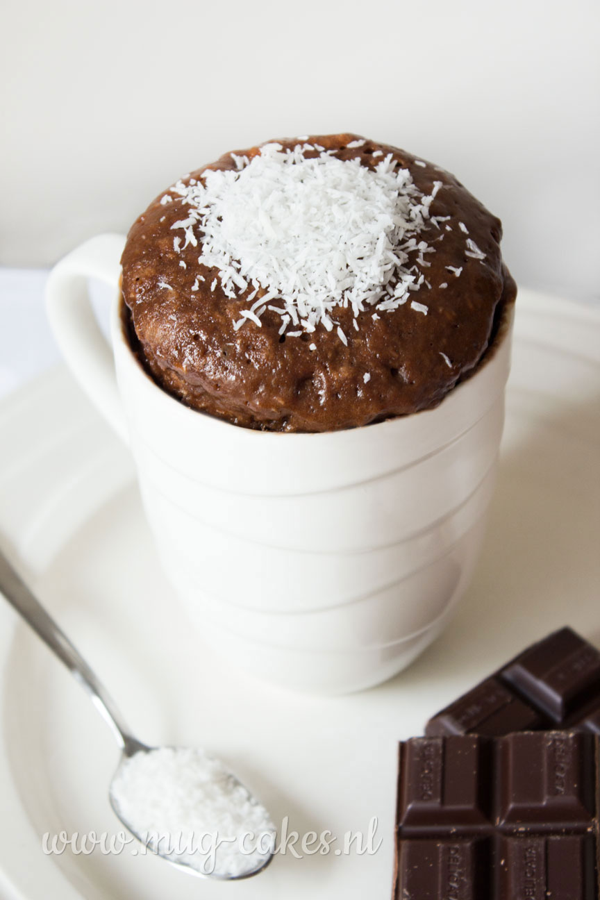 Chocolade mug cake met kokos
