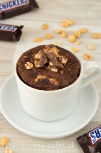 Chocolade Mug Cake met Snickers